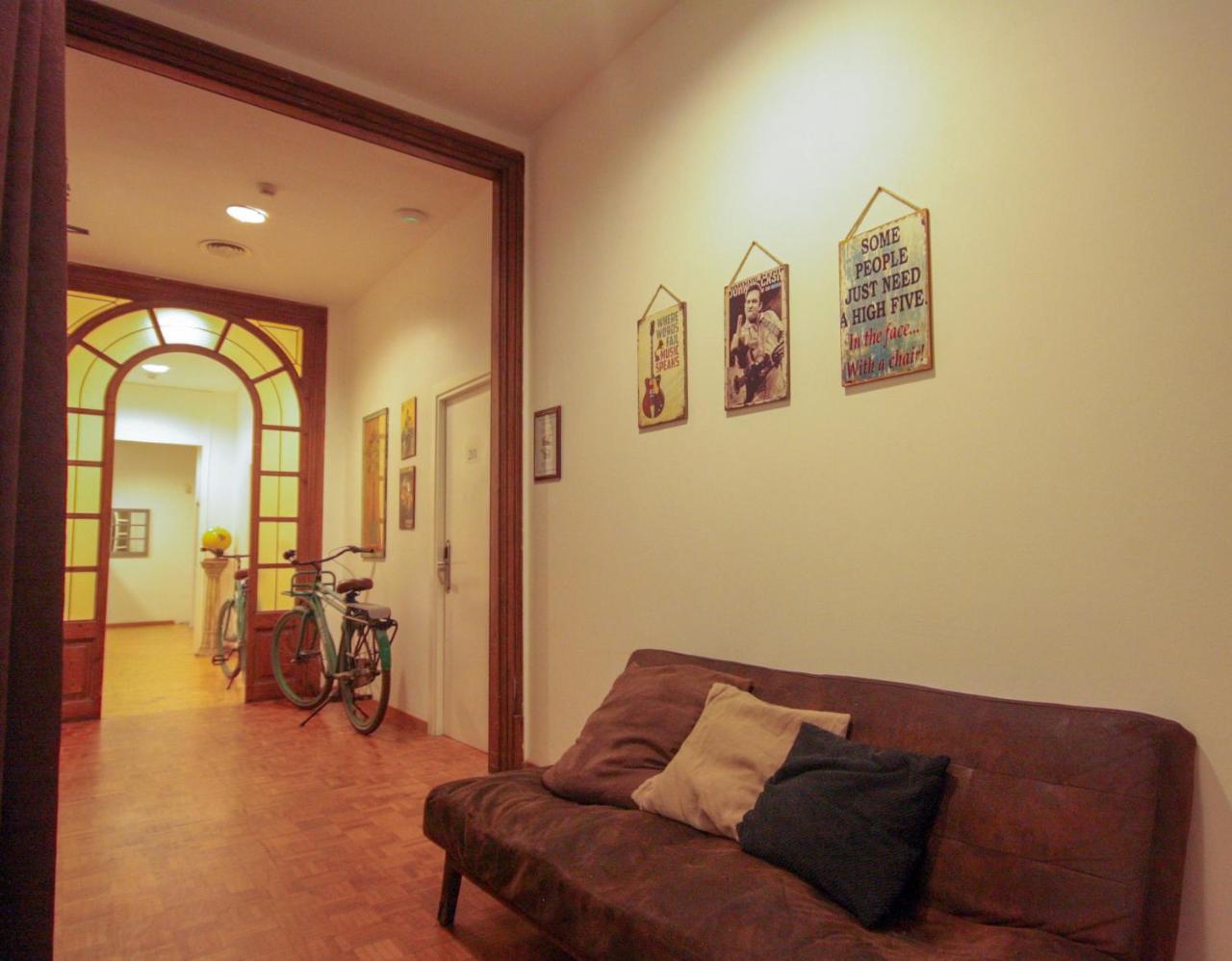 Hostel The Hipstel Paseo De Gracia Barcelona Exteriér fotografie