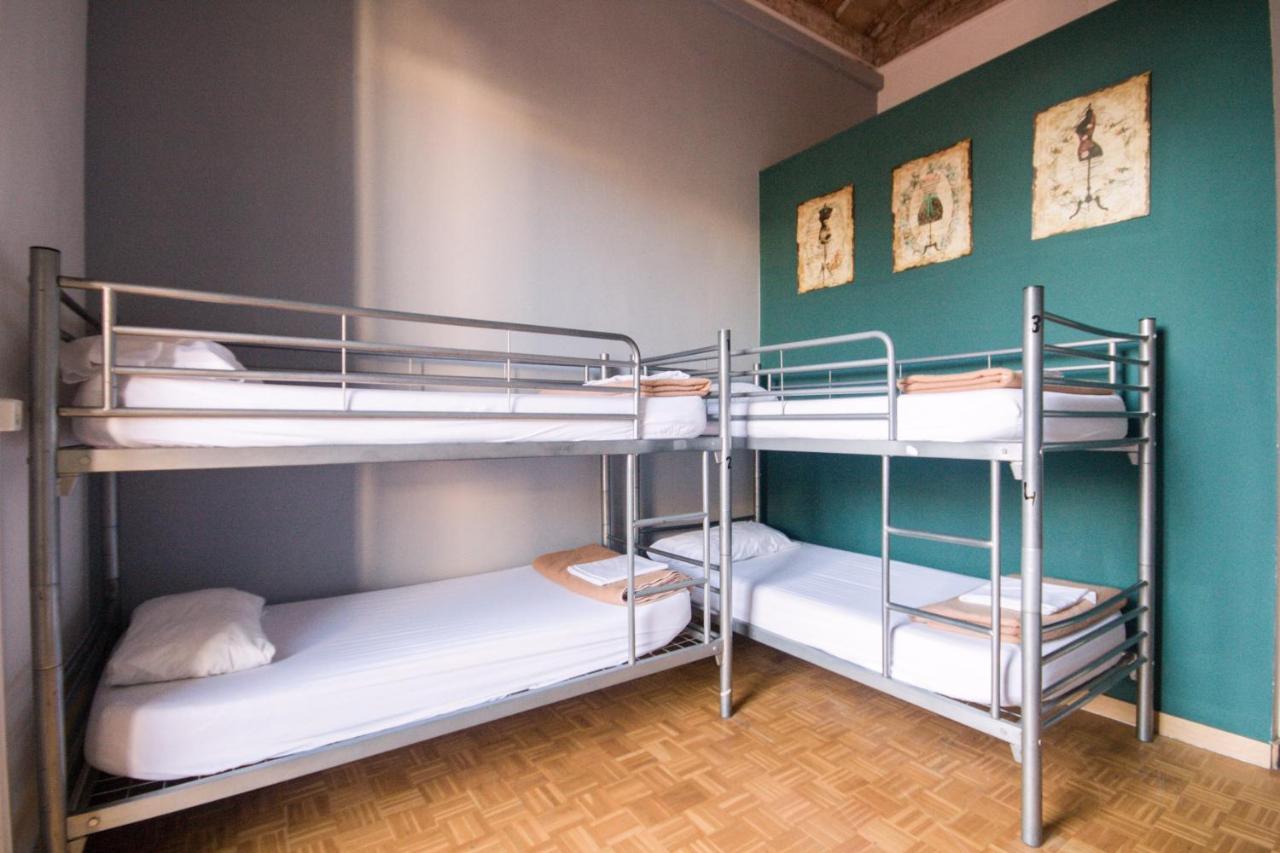 Hostel The Hipstel Paseo De Gracia Barcelona Exteriér fotografie